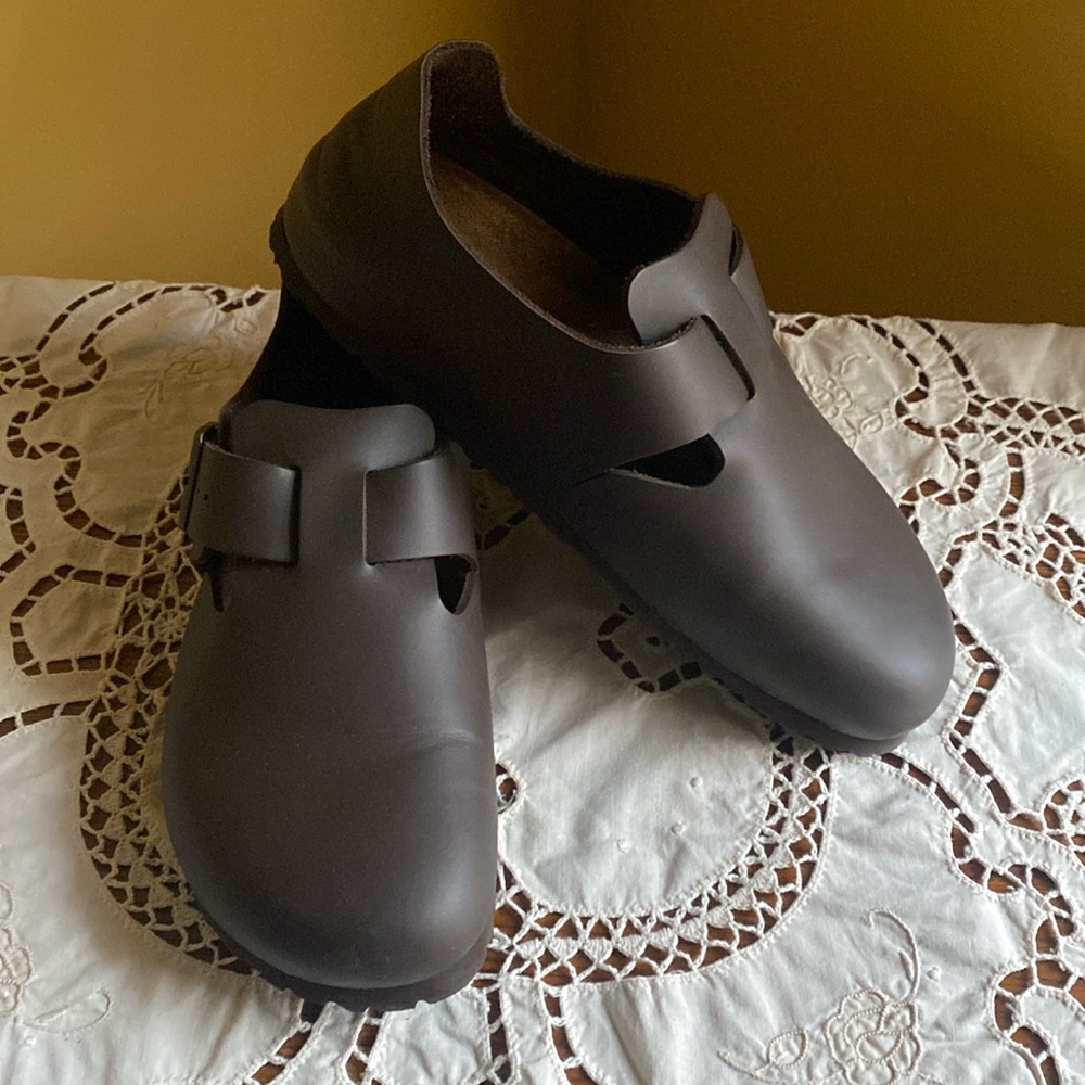 Birkenstock London Habana brown buckle shoes LIKE NEW!!!